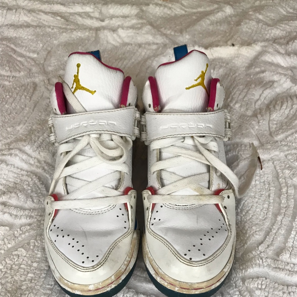 Nike flight 45 big kids